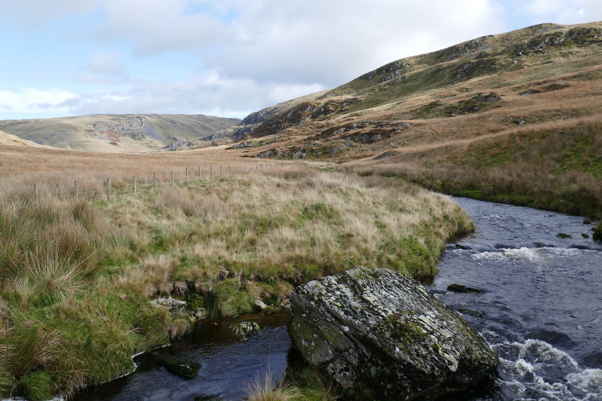 RachelSeabrook.net | Wild Walking | Cwm Hengwm | pic36